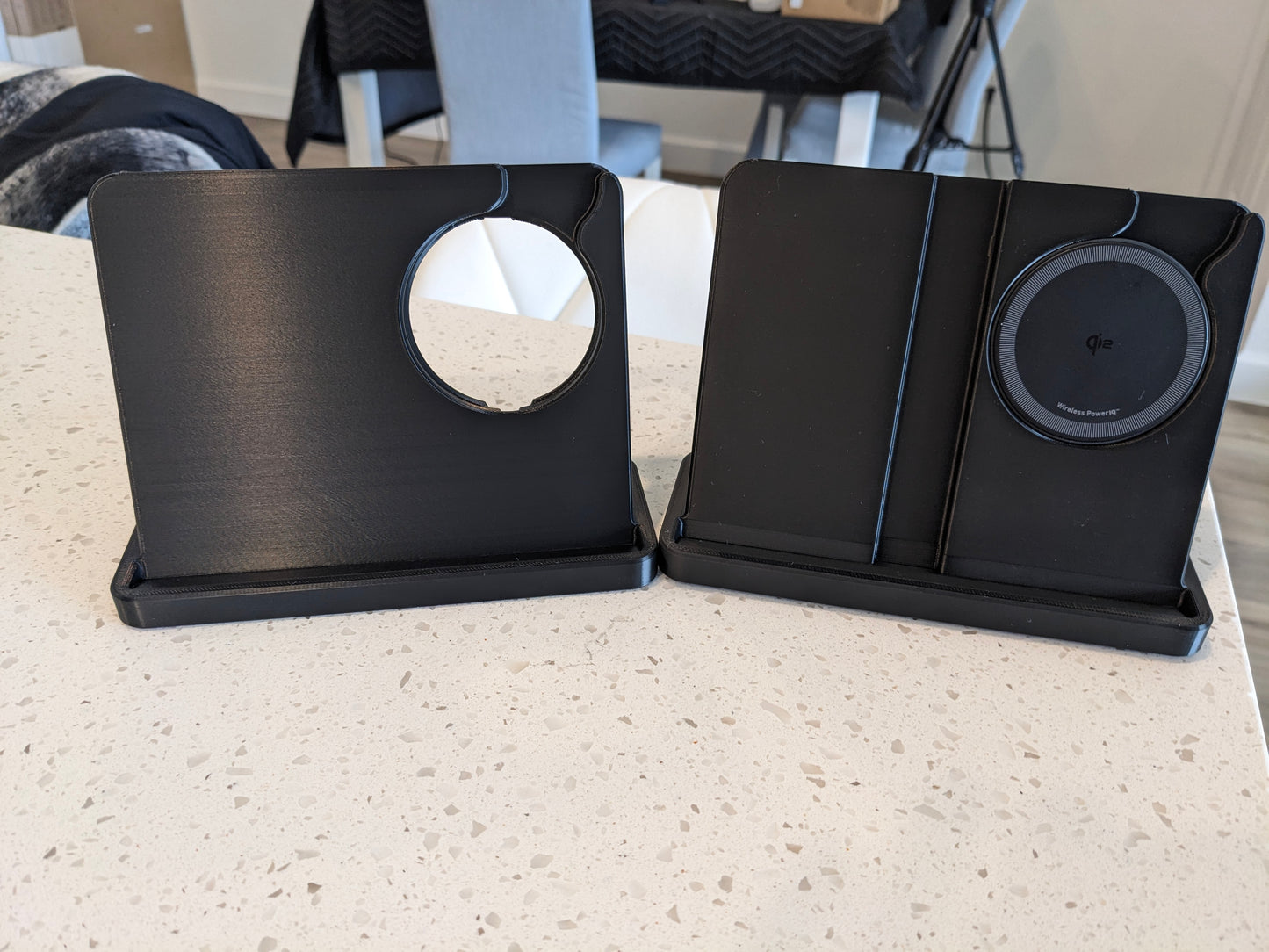 Samsung Galaxy Z Fold 7 Wireless Charging Dock - Update 1