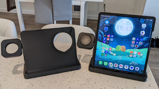 Samsung Galaxy Z Fold 7 Wireless Charging Dock V2.0