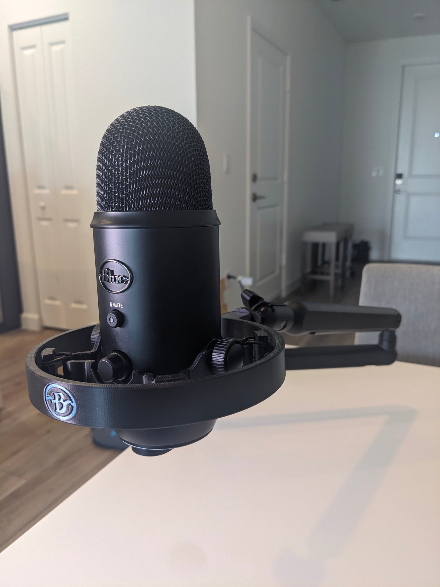 Logitech Creators Blue Yeti Shock Mount